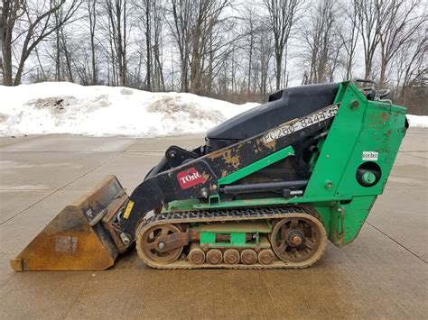 how much does a dingo skid steer weigh|used dingo digger for sale.